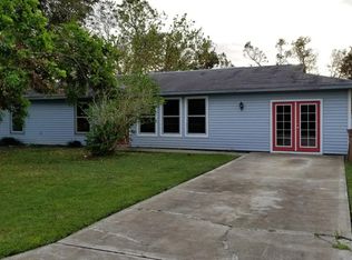 2200 Safe Harbour Ct, Alva, FL 33920