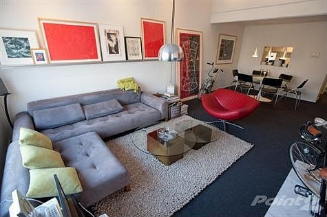 Beautiful Open Lay-Out
