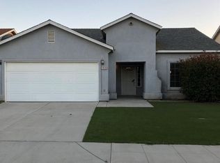 1008 Don Miguel St, Madera, CA 93638
