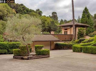 12 Tara Rd, Orinda, CA 94563