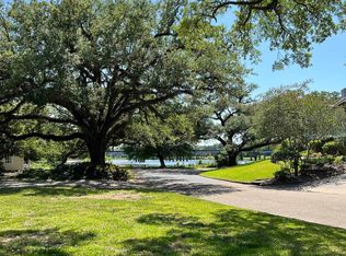 2035 Lake Hills Pkwy, Baton Rouge, LA 70808