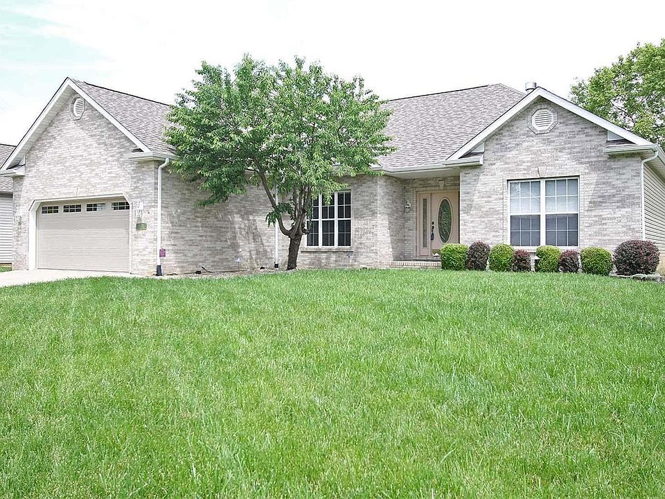1st image of 2620 Sandstone Dr
