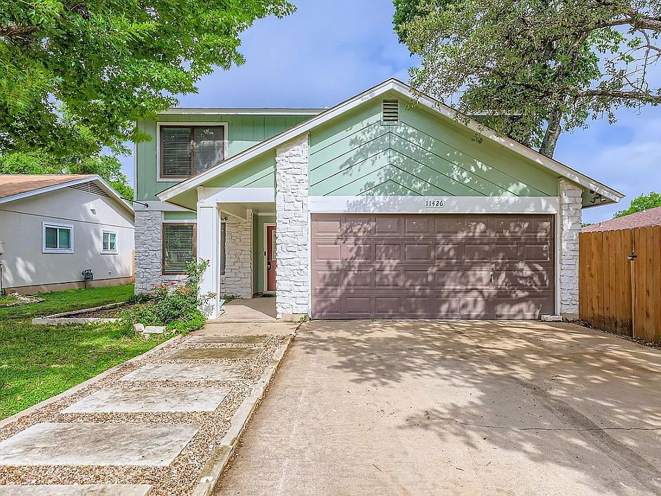1st image of 11426 Bristle Oak Trl