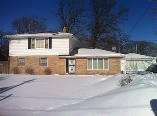 518 11th Pl, Kenosha, WI 53140