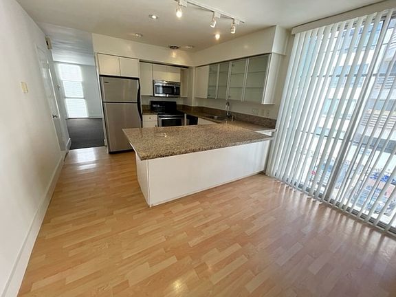 2nd image of 831 2nd St APT 15