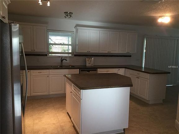 5th image of 12110 SE 89th Ave