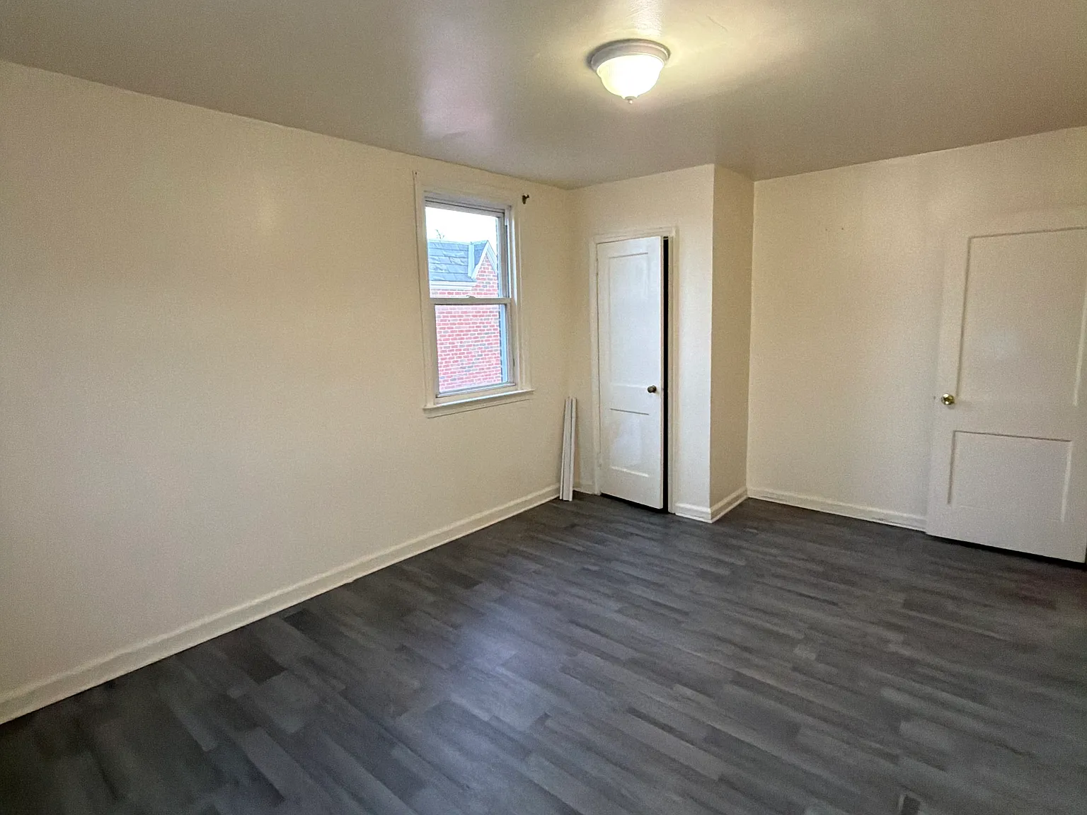 2 bed, 800 sqft, $1,200 — Photo 4