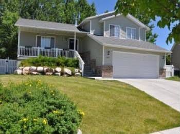 2nd image of 216 Sunstone Cir