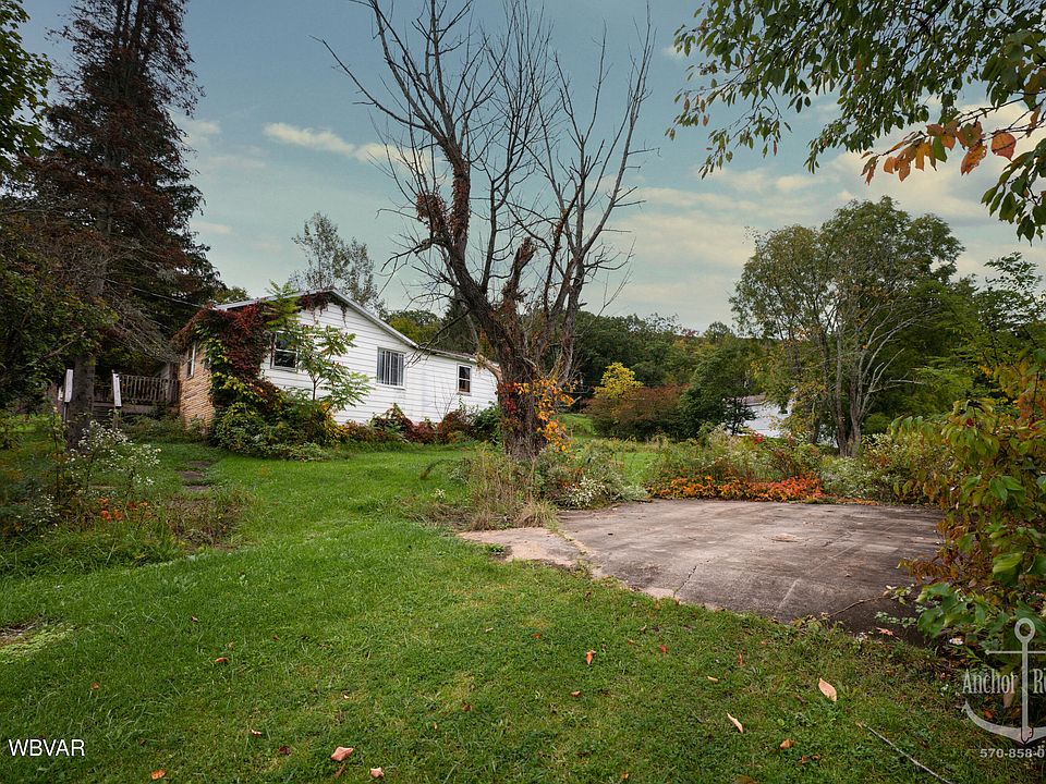 1st image of 67 2nd Ave