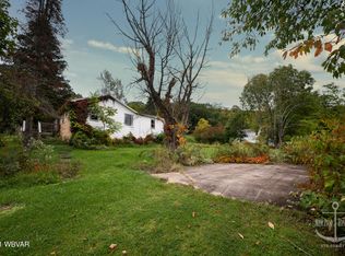 67 2nd Ave, South Williamsport, PA 17702