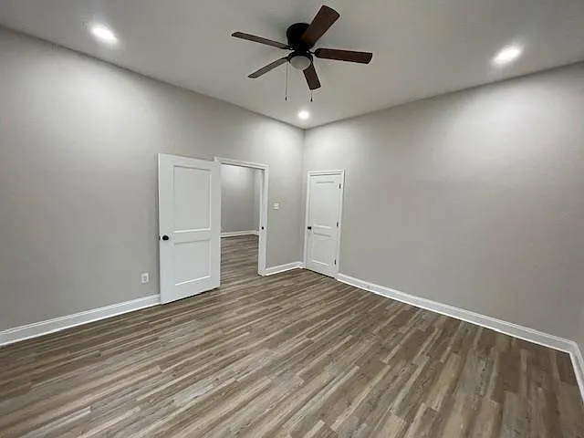 1045 Ayers St — Photo 8