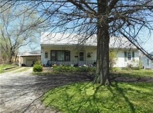318 E Park St, Gardner, KS 66030