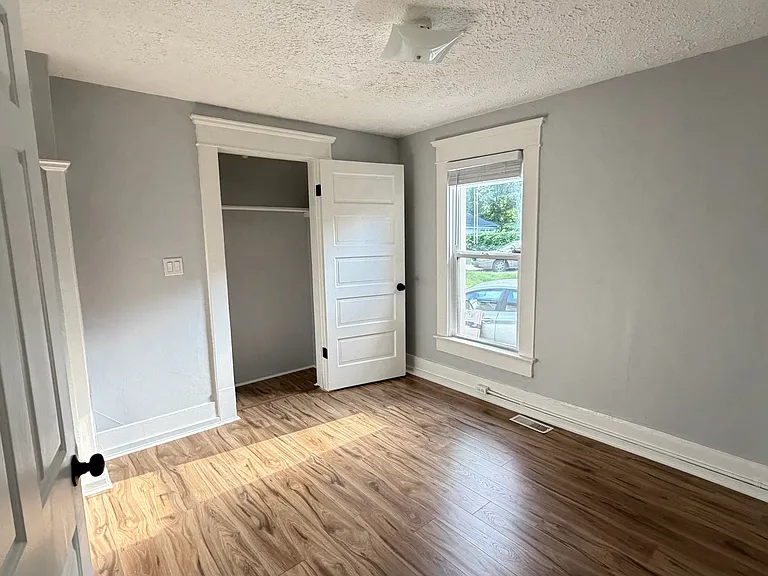 1211 W Michigan Ave #1211 — Photo 15