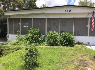 112 W Virginia St #D, Crescent City, FL 32112