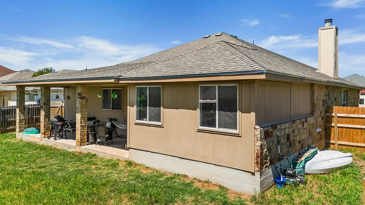 Building Photo - 5402 Birmingham Cir