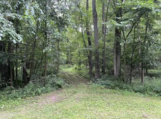 E McIntyre Rd, Bad Axe, MI 48413