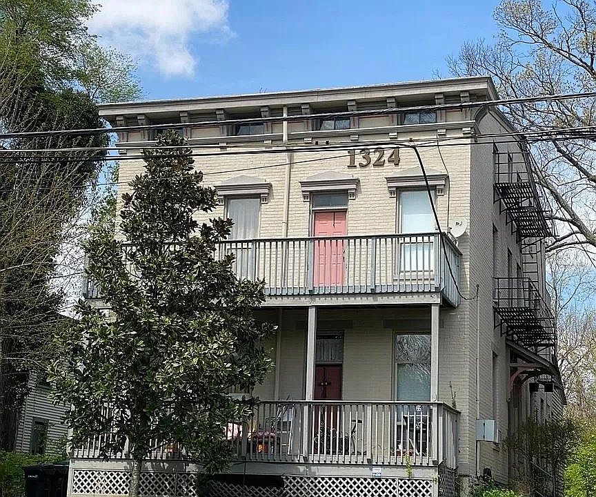 1st image of 1324 Chapel St APT 4