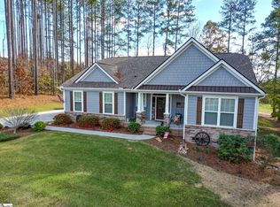13 Laurelcrest Ln, Travelers Rest, SC 29690