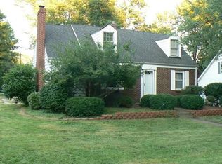 16 Sunset Rd, Merrillville, IN 46410