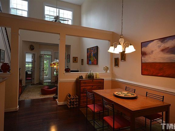 4th image of 604 Bartlett Cir #0