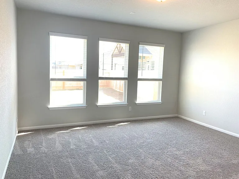 1104 Coulee Dr — Photo 17