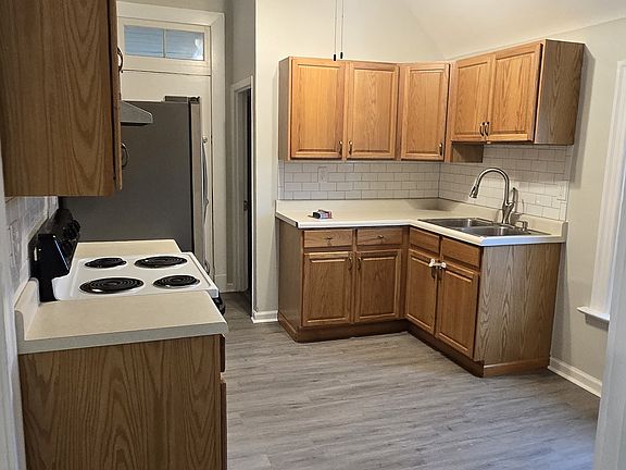 4th image of 6430 Arsenal St #2F