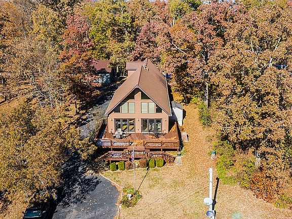 4th image of 275 Knottingham Dr