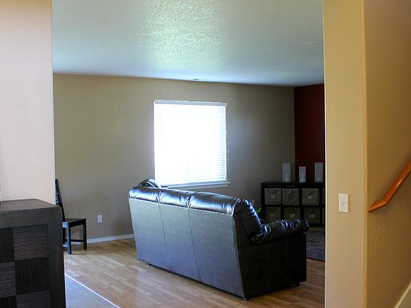 3rd image of 5256 Monica St