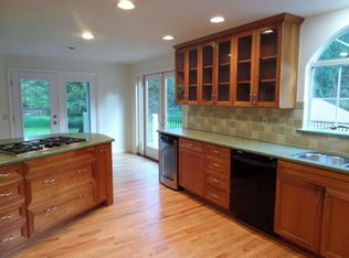 26811 SE Duthie Hill Rd, Issaquah, WA 98029