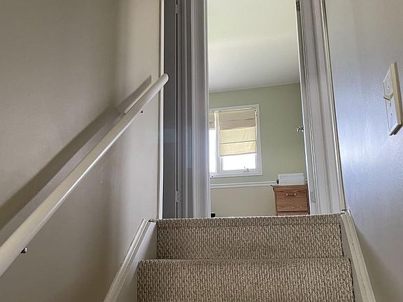 5th image of 14407 Highland Ave