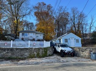 311 Lakeside Ave, Hopatcong Boro, NJ 07837