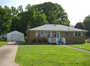 21 Sinclair Rd, Hampton, VA 23669