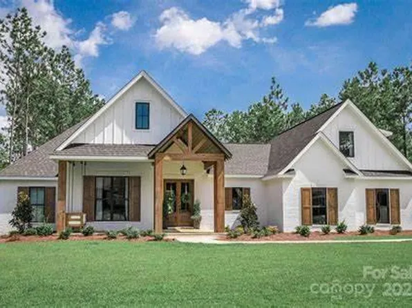 414 E Glenview Dr, Salisbury, NC 28147