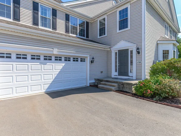 239 Sterling Drive #239, Newington, CT 06111