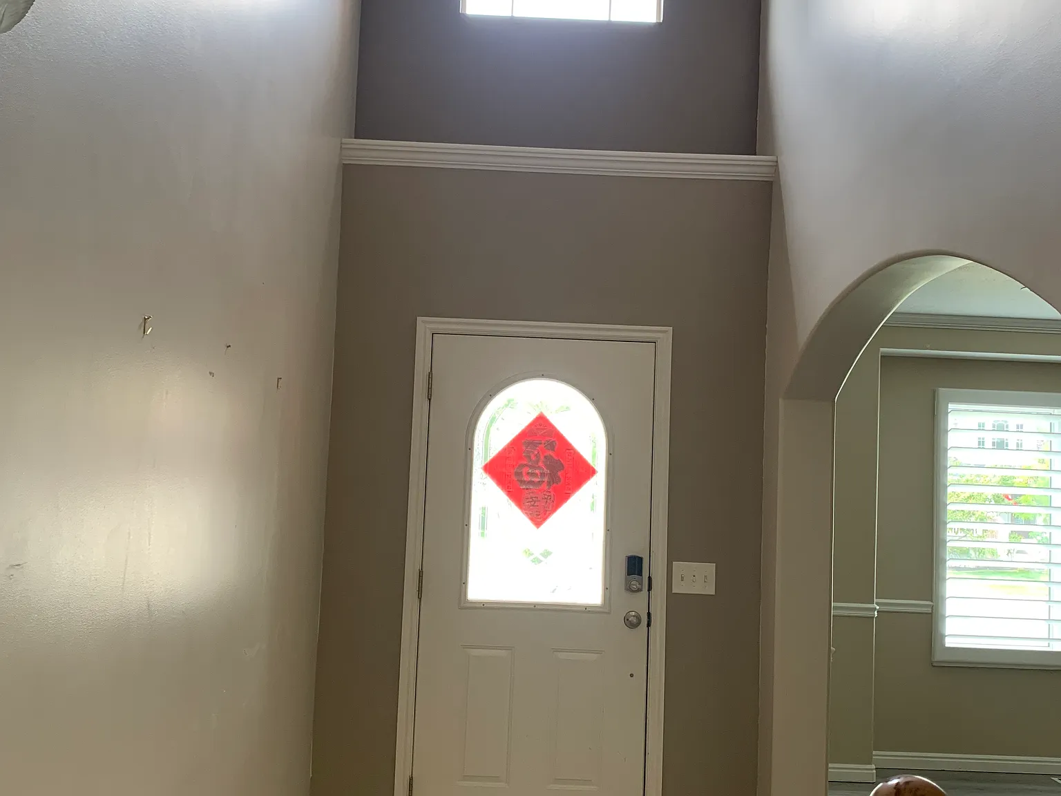 5 bed, 2.5 bath, 4716 sqft, $3,500 — Photo 2