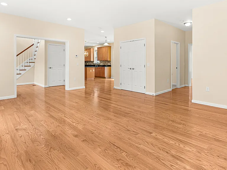 18 Grant Rd — Photo 10