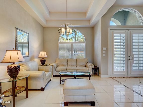 3rd image of 6091 Sabal Hammock Cir