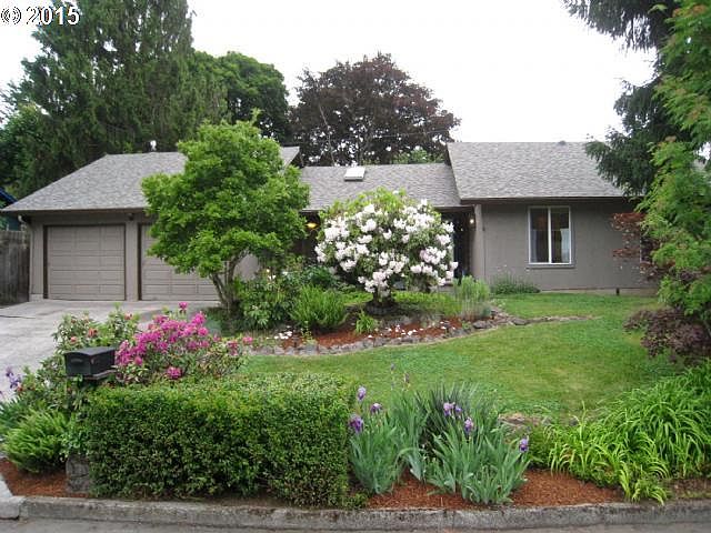 1st image of 2912 NE 43rd St