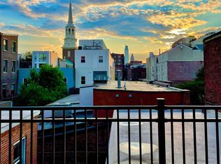 34 N Front St APT 3, Philadelphia, PA 19106