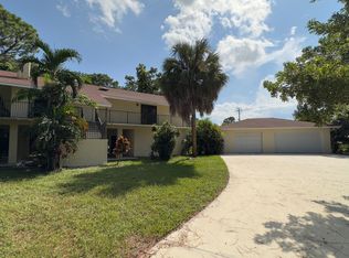 6725 Eagle Ridge Dr, Greenacres, FL 33413