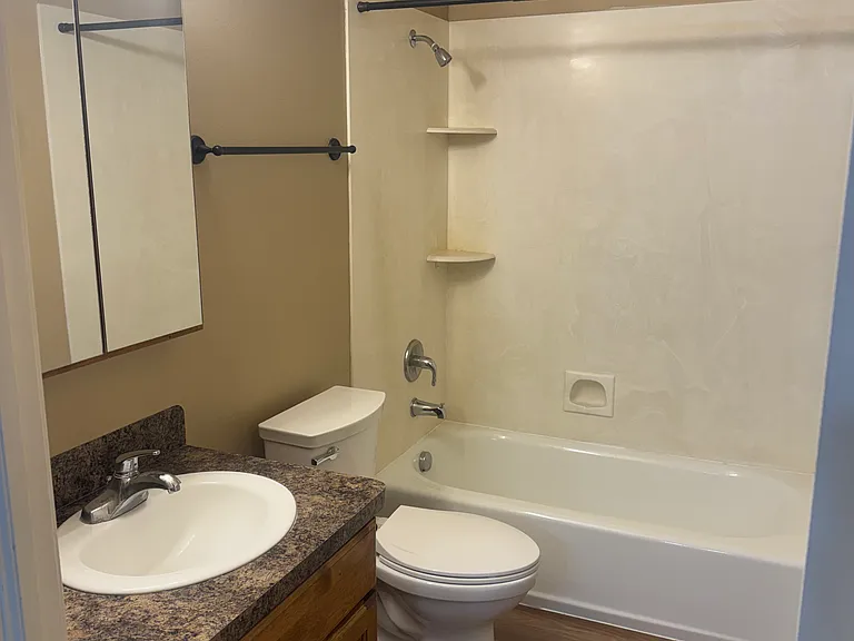 S Treyden Cir — Photo 8