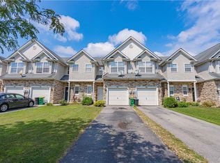 266 Maple Ct, Alburtis, PA 18011