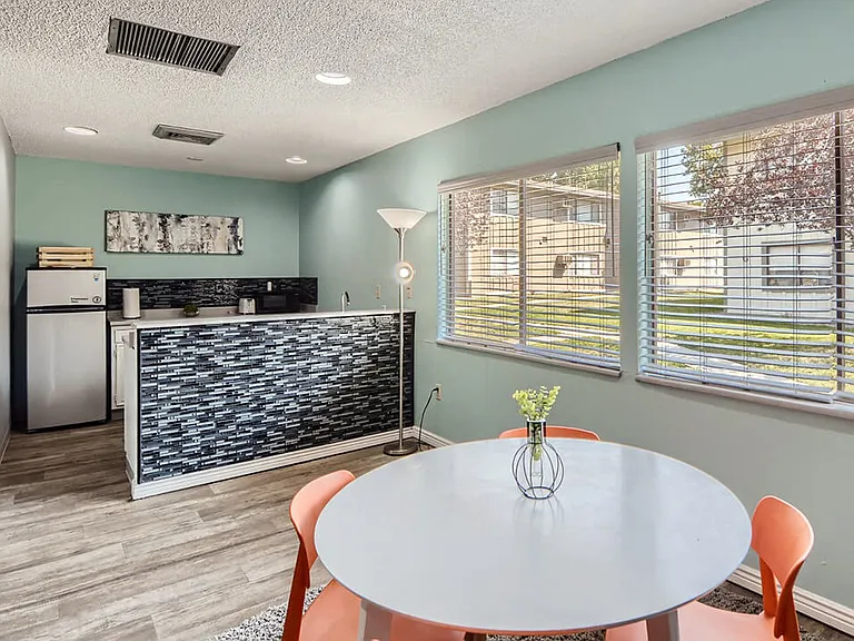 Community Kitchen Area