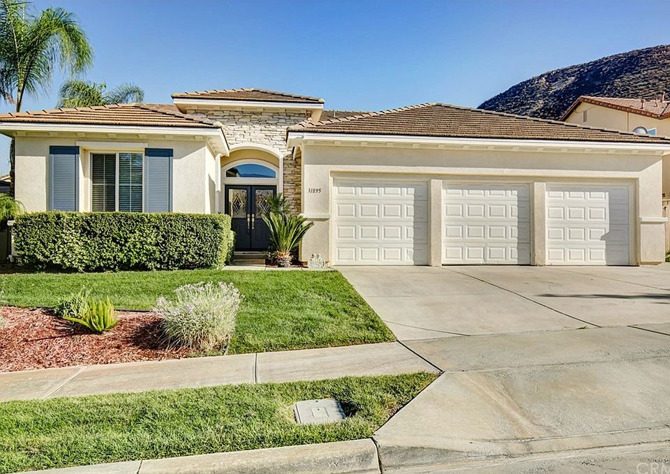 1st image of 31895 Green Leaf Ct