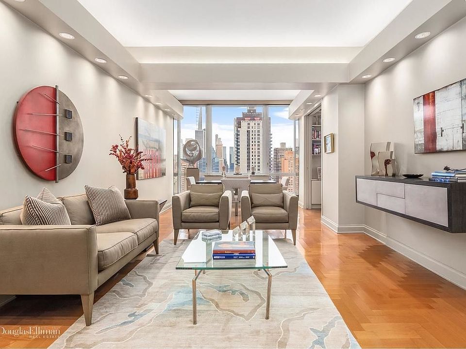 1st image of 401 E 60th St APT 27B