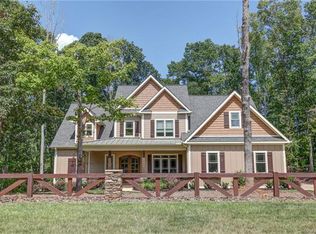 1044 Misty Creek Dr, Iron Station, NC 28080