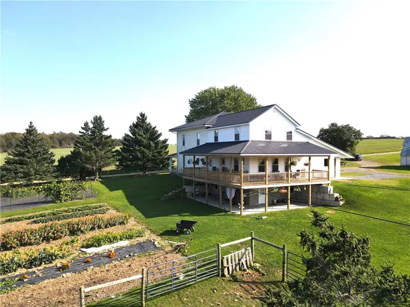 288 Rooks Rd, Genesee, PA 16923