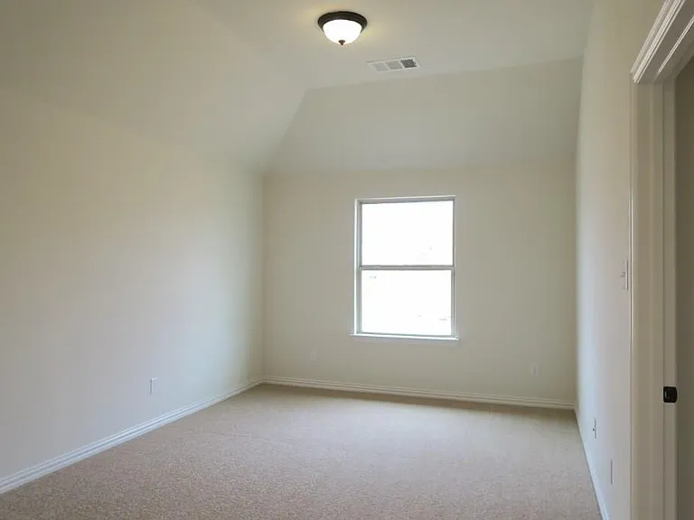 15704 Governors Island Way — Photo 27