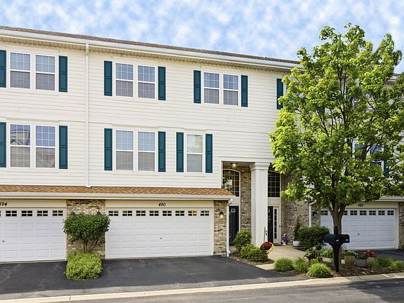 2nd image of 490 Dolton Ln