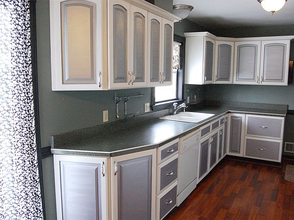 3rd image of 3227 Port Sheldon St